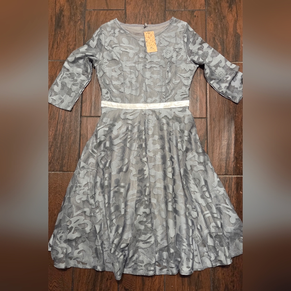Sophisticated Gray Midi Dress